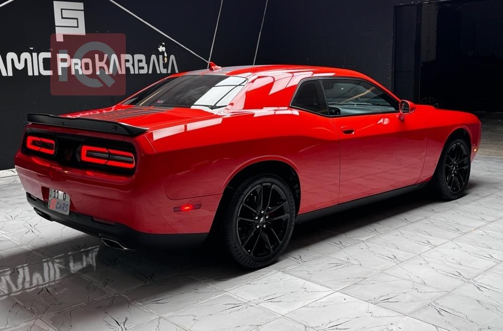 دۆج چالنجەر